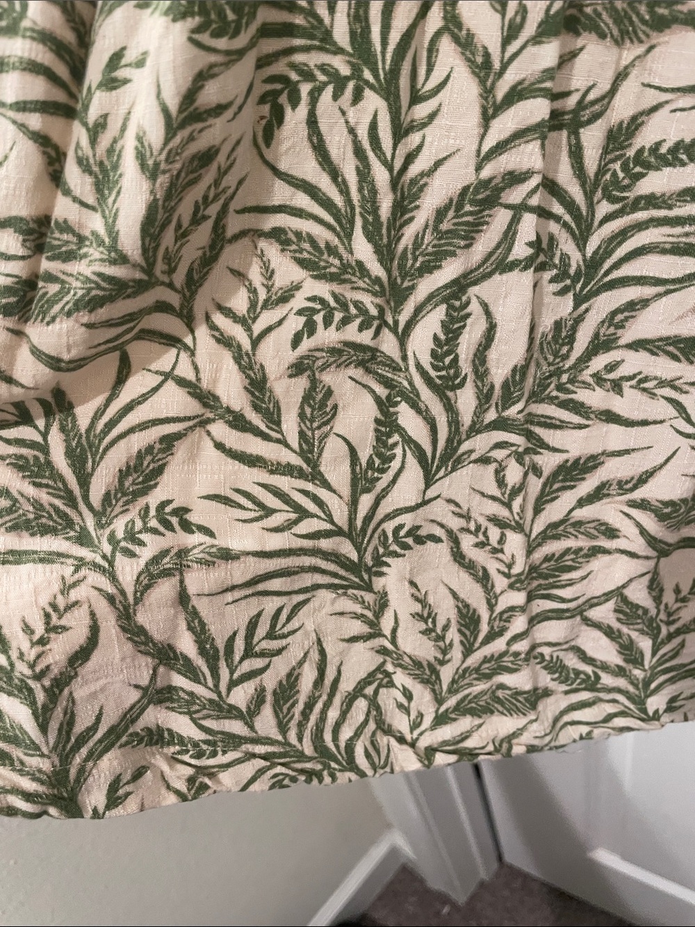 Lost + Wander Green Leaf-Print Smocked Mini Dress large - Picture 5 of 8